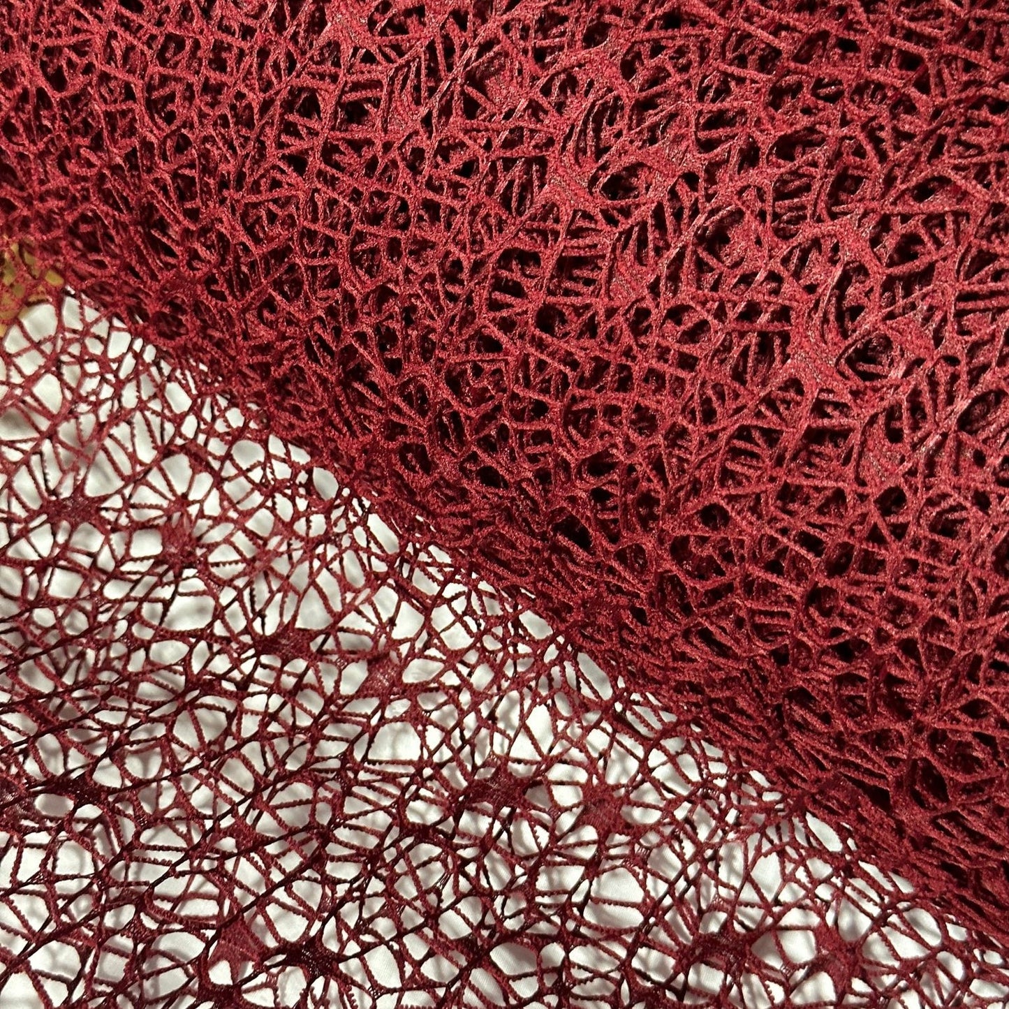 Birds Mesh - Burgundy