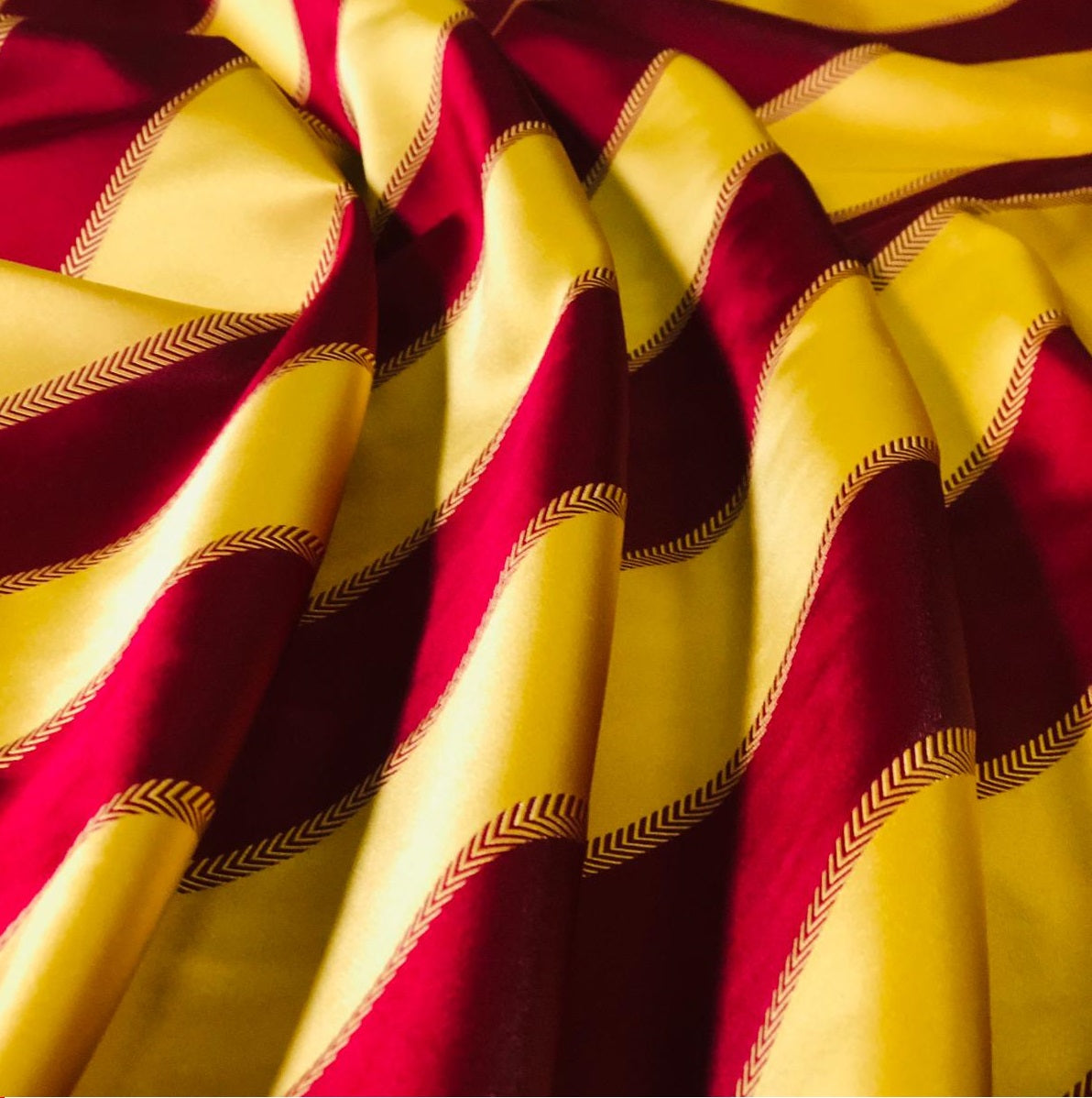 Silk Taffeta - Red/Gold Stripe